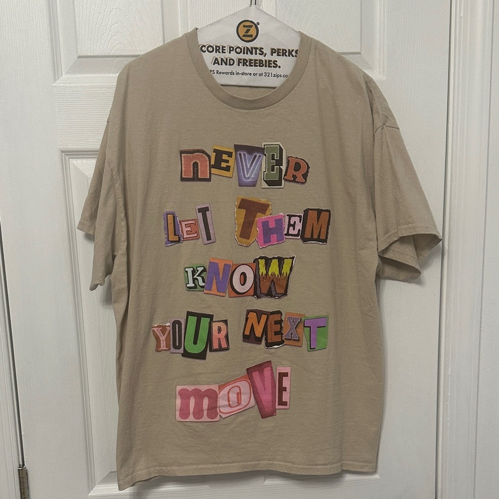 Men’s Graphic Tee - Tan